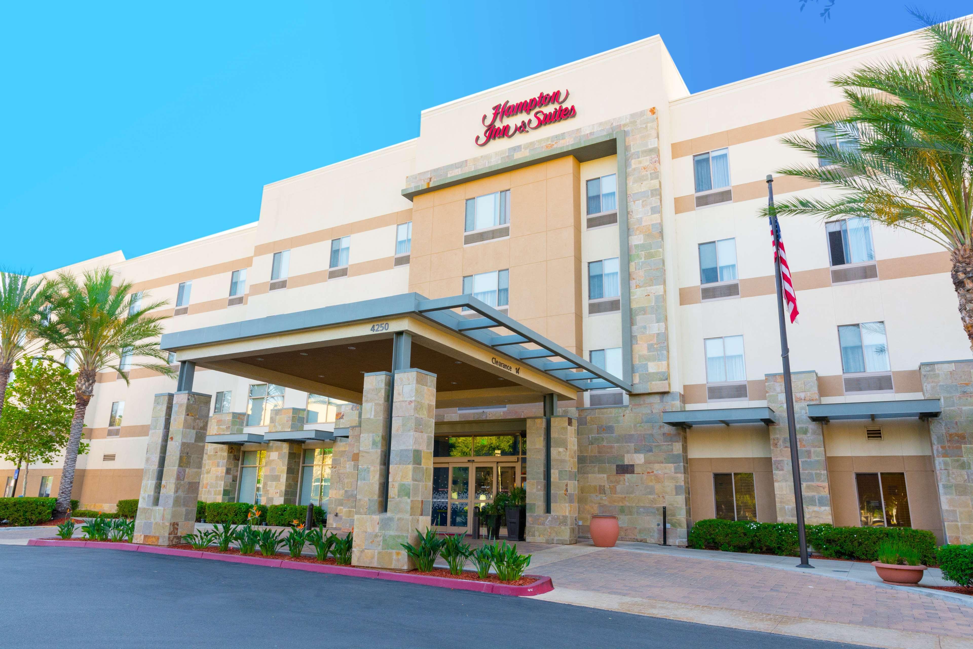 Hampton Inn & Suites Riverside/Corona East Eksteriør bilde