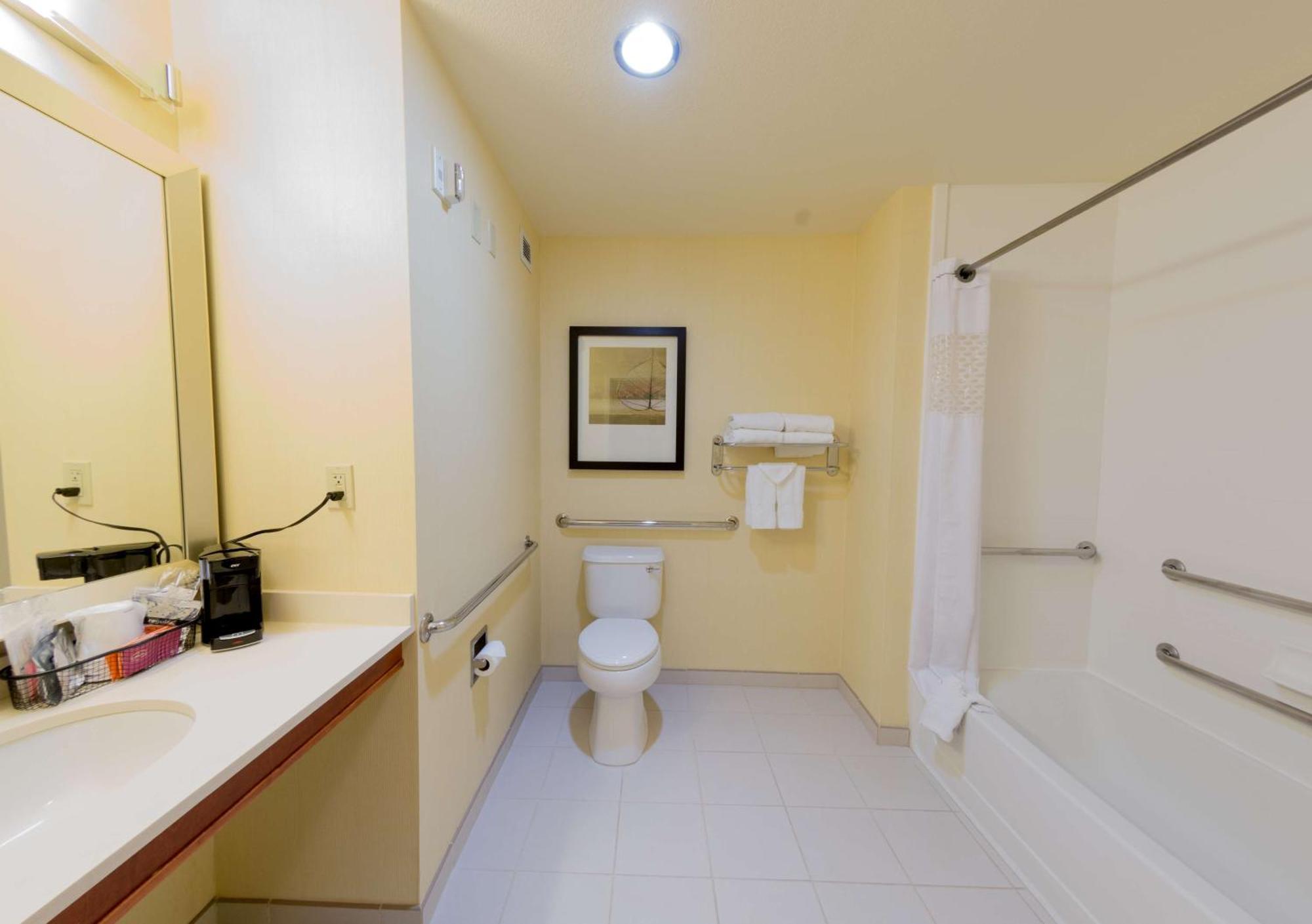 Hampton Inn & Suites Riverside/Corona East Eksteriør bilde