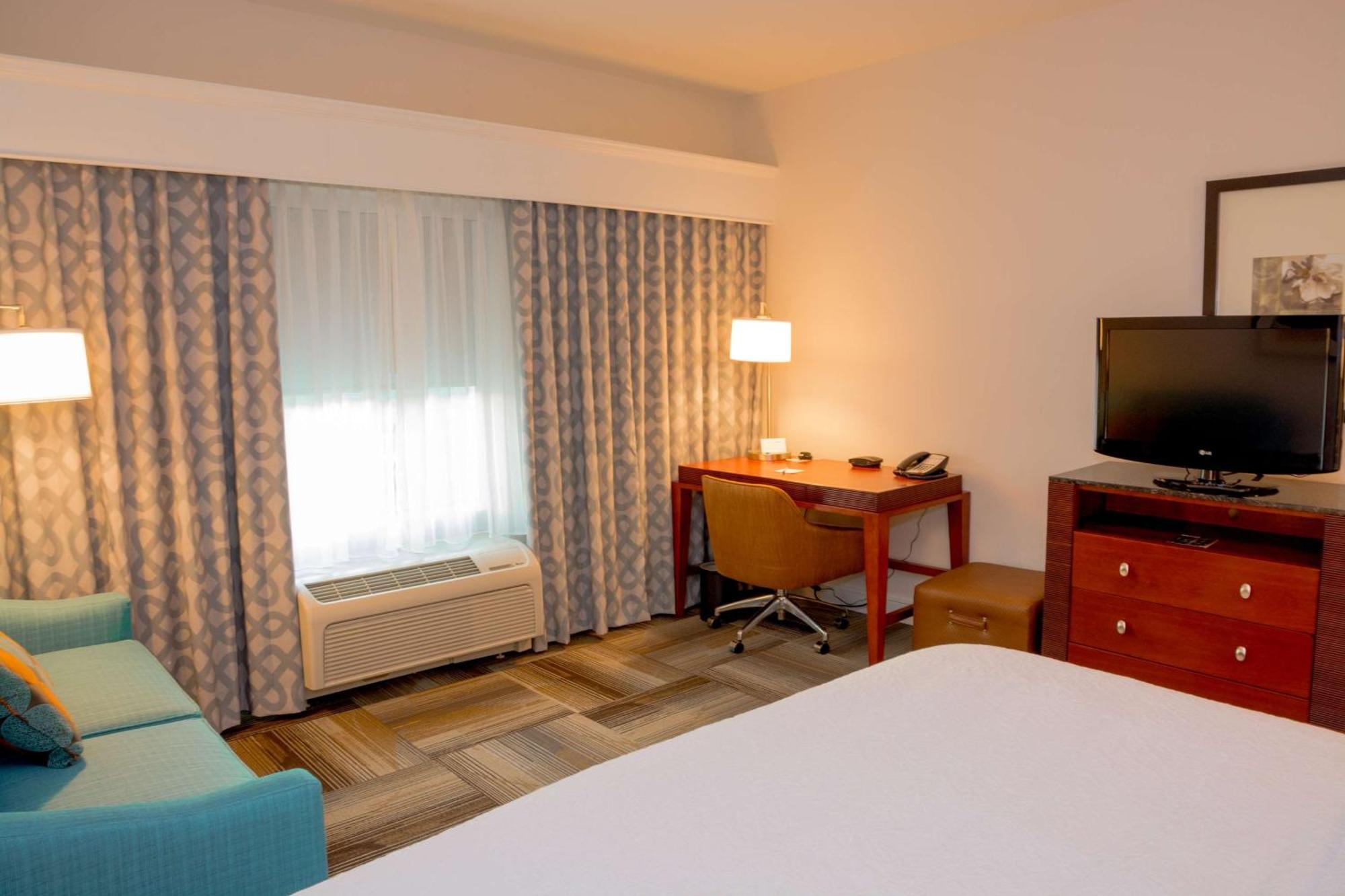 Hampton Inn & Suites Riverside/Corona East Eksteriør bilde