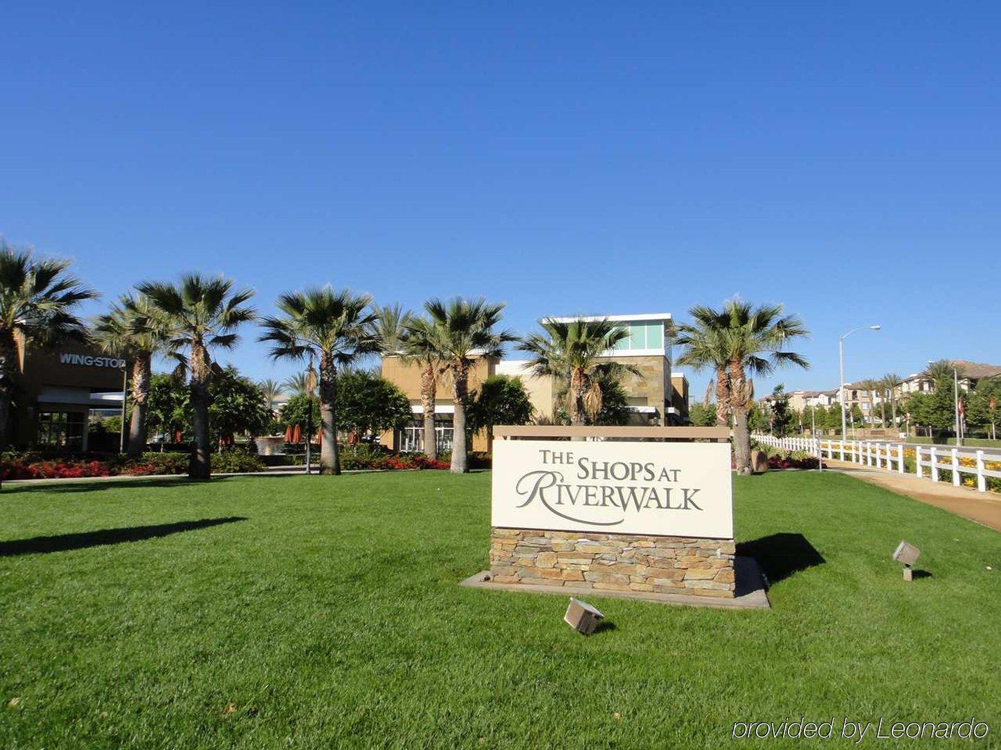 Hampton Inn & Suites Riverside/Corona East Eksteriør bilde