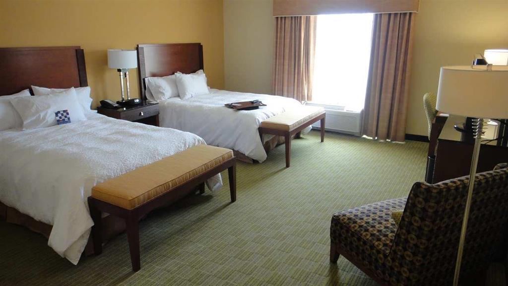 Hampton Inn & Suites Riverside/Corona East Rom bilde